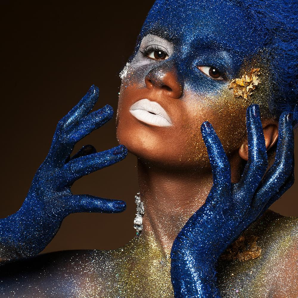 How to facepaint yourself like Maya